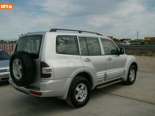 Mitsubishi Pajero foto 4