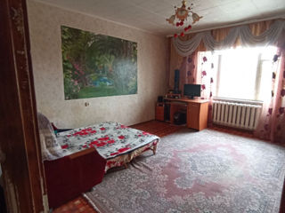 Apartament cu 1 cameră, 31 m², Buiucani, Chișinău foto 2