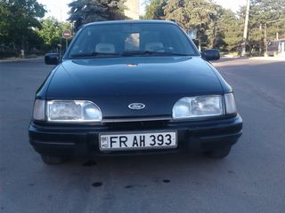 Ford Sierra foto 1