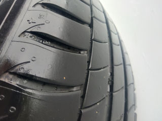 Toyota 225/50R18 foto 5