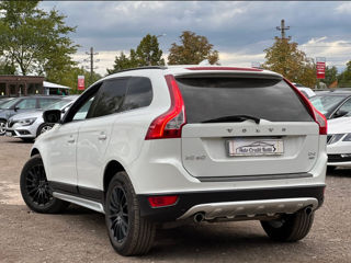 Volvo XC60 foto 10