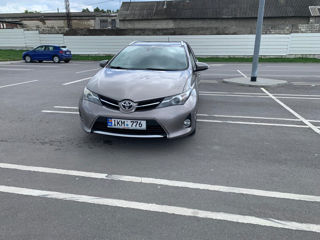 Toyota Auris foto 2