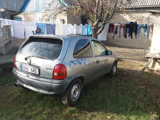 Opel Corsa foto 7