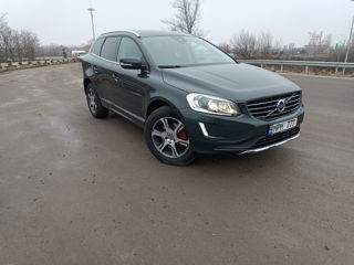 Volvo XC60 foto 2