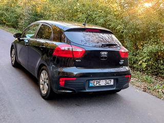 KIA Rio foto 7