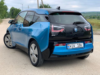 BMW i3 foto 2