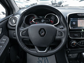 Renault Clio foto 10