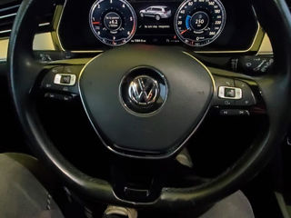 Volkswagen Passat foto 4