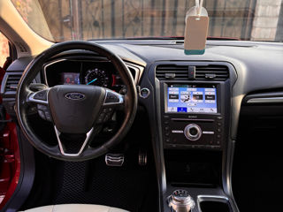 Ford Fusion foto 7