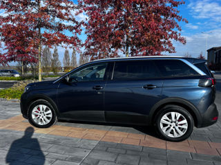 Peugeot 5008 foto 3