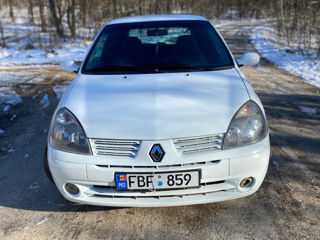 Renault Clio foto 5