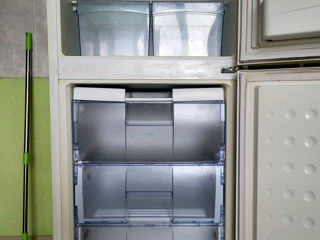 Двухкамерный холодильник Beko фото 2