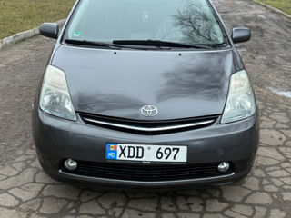 Toyota Prius foto 2