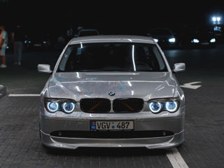 BMW 7 Series foto 7