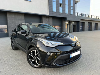 Toyota C-HR foto 3