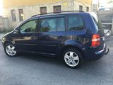 Volkswagen Touran foto 5