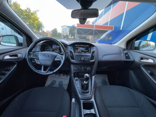 Ford Focus foto 12