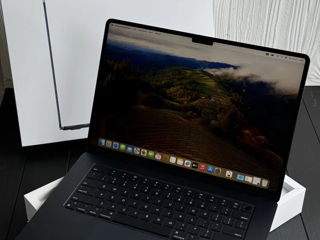 Urgent! Macbook Air 15 inch m3 chip 8gb/512gb NOU!