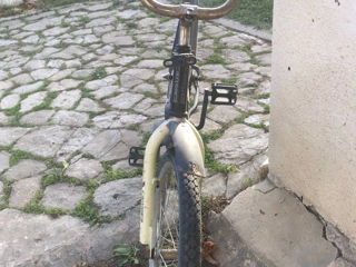 Vând bicicleta