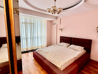 Apartament cu 2 camere, 120 m², Centru, Chișinău