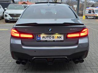 BMW 5 Series foto 5