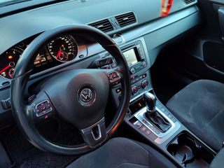 Volkswagen Passat foto 6