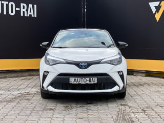 Toyota C-HR foto 4