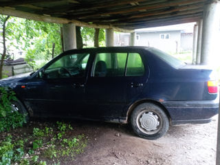 Volkswagen Vento foto 2