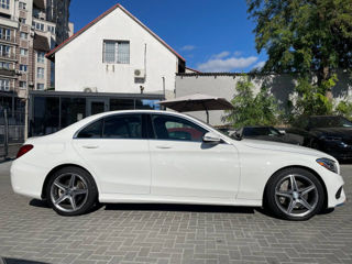 Mercedes C-Class foto 4