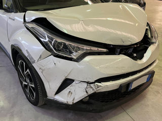 Toyota C-HR foto 3