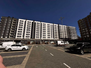 Se vinde Apartament  Or. Ungheni, str. Vasile Lupu  foto 0