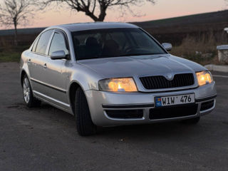 Skoda Superb foto 4