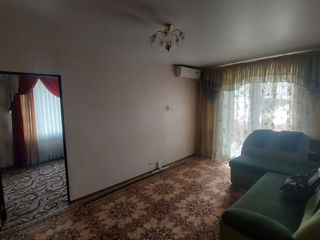 Apartament cu 3 camere, 57 m², Tineret, Ungheni foto 6