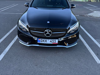 Mercedes C-Class foto 4