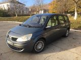 Renault Grand Scenic foto 2