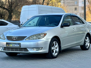 Toyota Camry foto 3