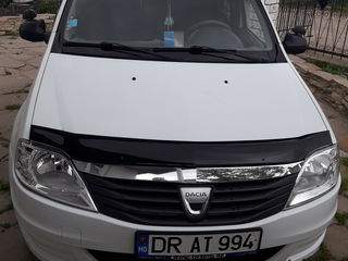 Dacia Logan foto 1