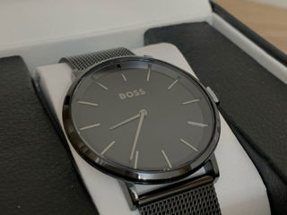 До 10.10 за 4000 часы Hugo Boss foto 1