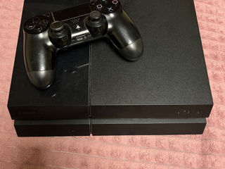 Play station 4 slim