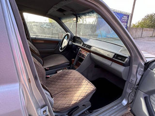 Mercedes Series (W124) foto 6