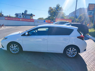 Toyota Auris foto 5