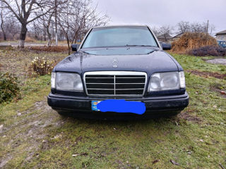 Mercedes E-Class foto 6