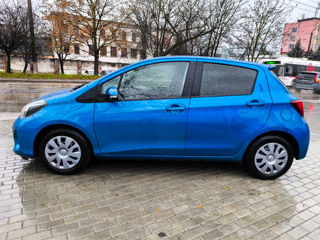 Toyota Yaris foto 4