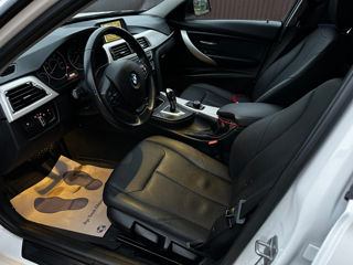 BMW 3 Series foto 7