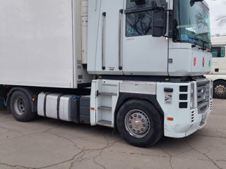 Renault MAGNUM  MOTOR VOLVO foto 3