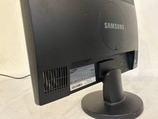 Samsung 19" foto 3