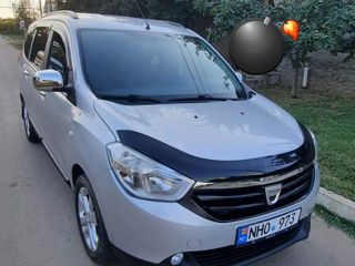 Dacia Lodgy foto 2