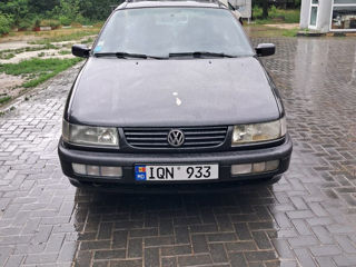 Volkswagen Passat foto 2