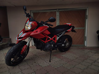 Ducati HyperMotard 796