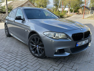 BMW 5 Series foto 6